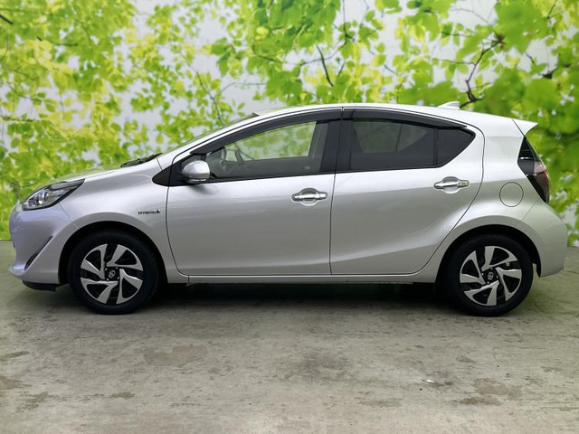 アクア1.5 S スタイルブラック