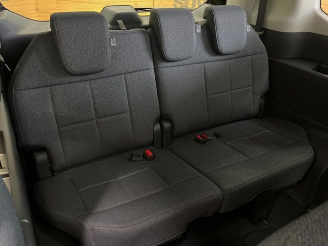 3��ڃV�[�g�͂�������ԗǍD����l�ł��������ƍ����Ē����܂��̂ŁA��l���ł̂��o���������N���N�ł��􂲉Ƒ��ŁA�C�̒m�ꂽ���ԂŁA�h���C�u�ɍs���̂��y���݂ł��ˁ�