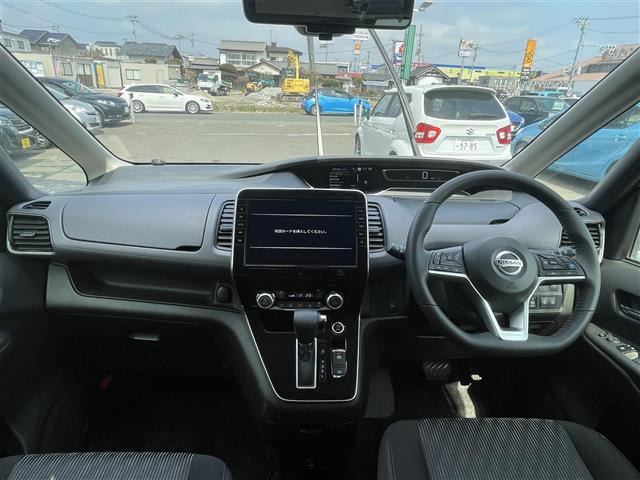 セレナ2.0 ハイウェイスターV