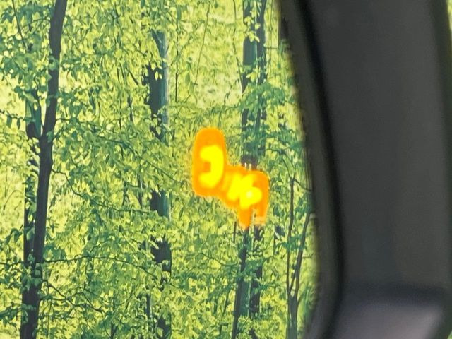 �y�u���C���h�X�|�b�g���j�^�[�z���s���A�h�A�~���[�̎��p�ɂȂ�₷���ӏ��Ɍ㑱�Ԃ��ڋ߂���ƃT�C�h�~���[�̃����Y�Ɍx����\��!�h���C�o�[�ɒ��ӊ��N�����Ă���܂��B