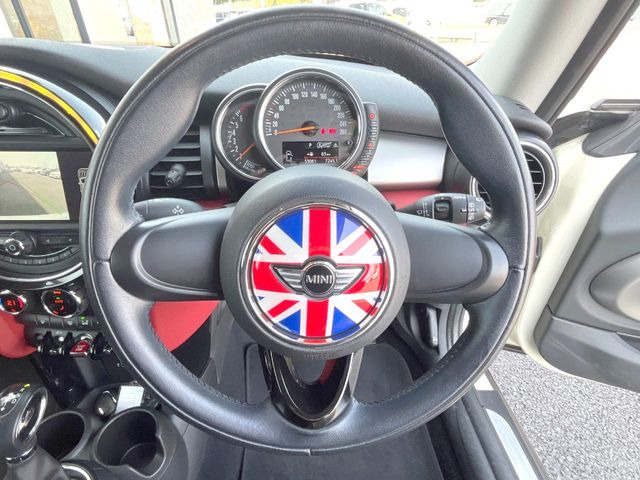 ���n���h�����̃X�������Ȃ��A���ꂢ�ȏ�Ԃ��ێ����Ă���܂��B�e�X�C�b�`���̓�����m�F�ς݂ł��B