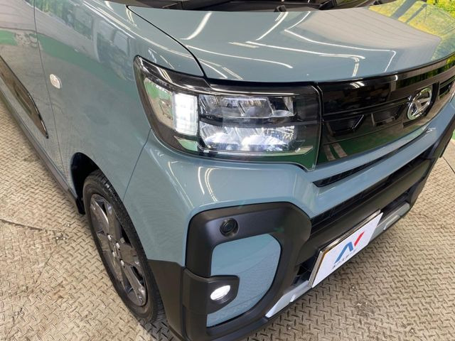 �yLED�w�b�h���C�g�z���V����ԑ��s�����ǍD�Ȏ��E���m�ۂ����S���ĉ^�]�ł��鍂�P�xLED�w�b�h���C�g�𑕔�!�_�����x�������A����d�͂��}�����Ă��܂��B