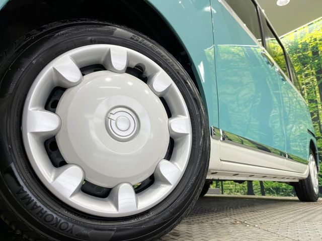 �y����14�C���`�A���~�z�C�[���z�O�ςɃ}�b�`���������A���~�z�C�[���𑕒����Ă���܂��B�e��ЊO�A���~�z�C�[����A�X�^�b�h���X�^�C�����戵�����Ă���܂��B���񂲑��k����������