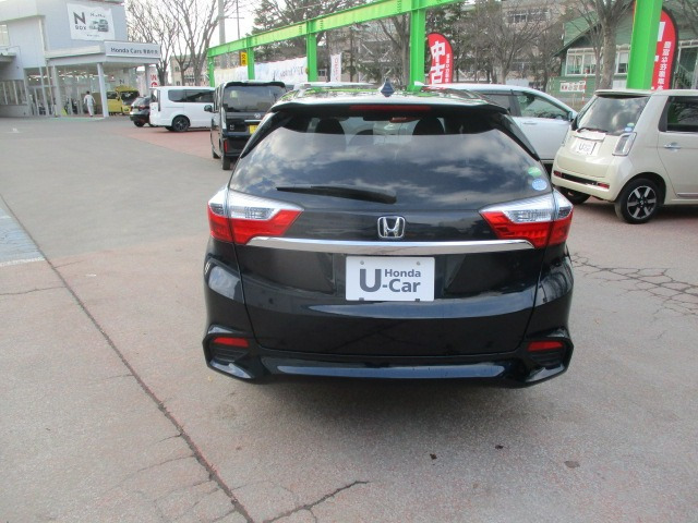 シャトル1.5 ハイブリッド X 4WD