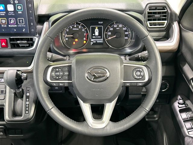 �y�����v�����X�e�A�����O�z�㎿�Ȋv���g�p���邱�ƂŁA��ɂ����������݂ƂĂ��^�]���₷���n���h���ł���