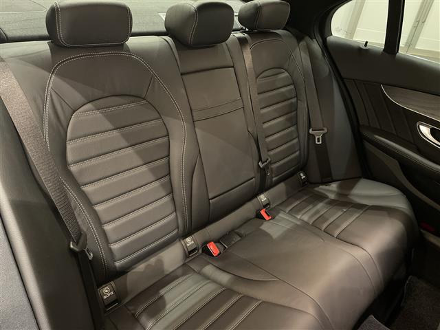 CクラスC200 4マチック アバンギャルド AMGライン 4WD