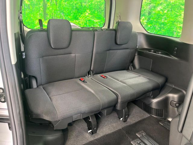 3��ڃV�[�g�͂�������ԗǍD����l�ł��������ƍ����Ē����܂��̂ŁA��l���ł̂��o���������N���N�ł��􂲉Ƒ��ŁA�C�̒m�ꂽ���ԂŁA�h���C�u�ɍs���̂��y���݂ł��ˁ�