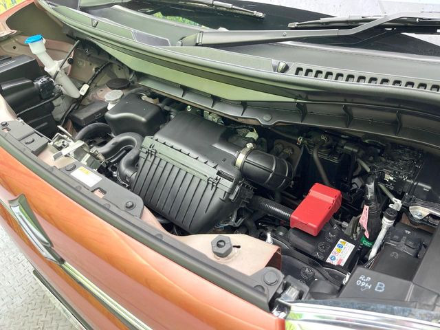 親切・丁寧な専門メカニックスタッフが応対!・車検・点検整備・事故等の修理などアフターサービスも安心。お車のカスタマイズもネクステージのサービススタッフまでご相談ください!