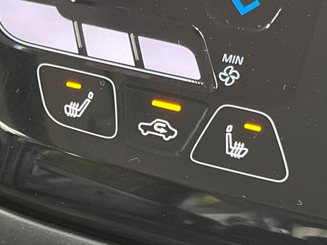 �y�V�[�g�q�[�^�[�z�������ɏd�󂷂�V�[�g�q�[�^�[!�G�A�R����葁�����܂��Ă����̂Ŋ�����̐l�����S�ł��ˁ�G�A�R���̉����͊������邩����A�Ƃ������ɂ����������߂ł��B