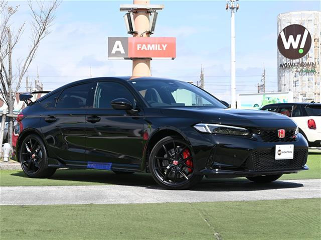 シビックタイプR2.0 レーシング ブラックパッケージ