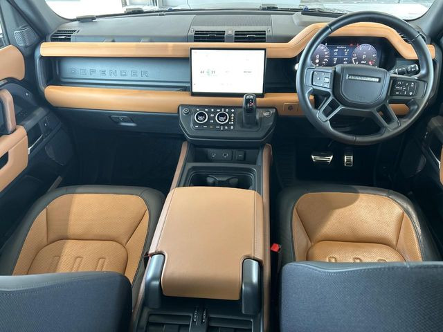 ディフェンダー110 X 3.0L D300 ディーゼル 4WD