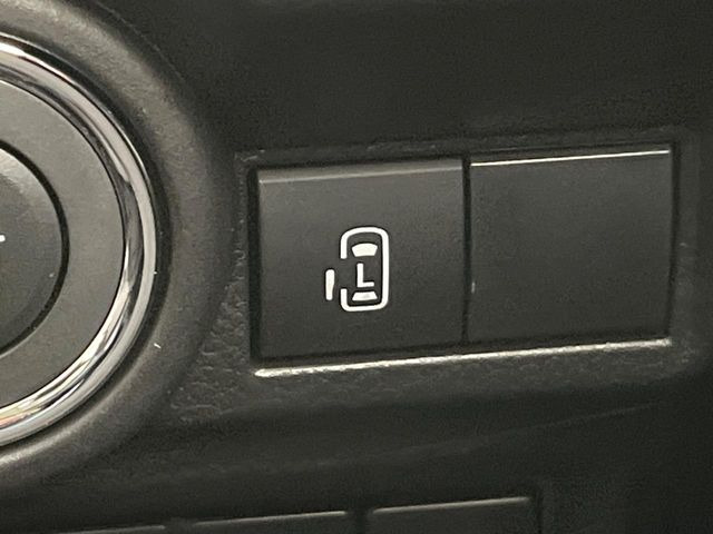 �y�p���[�X���C�h�h�A�z�X�}�[�g�L�[��^�]�Ȃ̃X�C�b�`�ŃX���C�h�h�A�̊J���\���d��������͂����ăh�A���J����K�v�������A���������q�l�ł��A�d���ו��������Ă��鎞�����N�ɊJ���߂ł��܂���