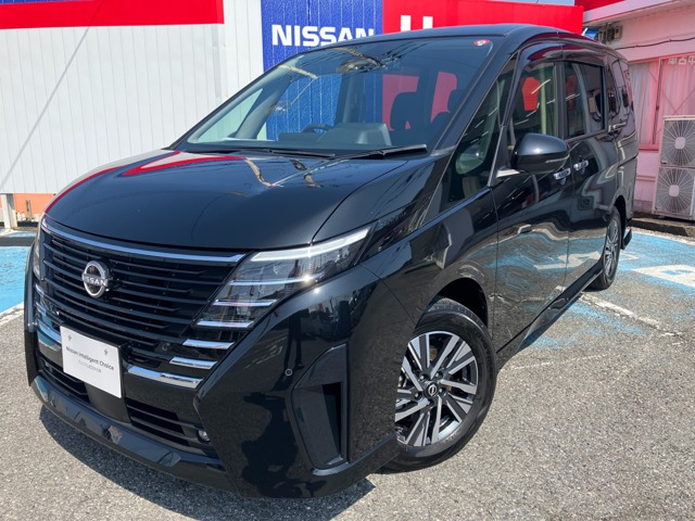 セレナ1.4 e-POWER ハイウェイスターV