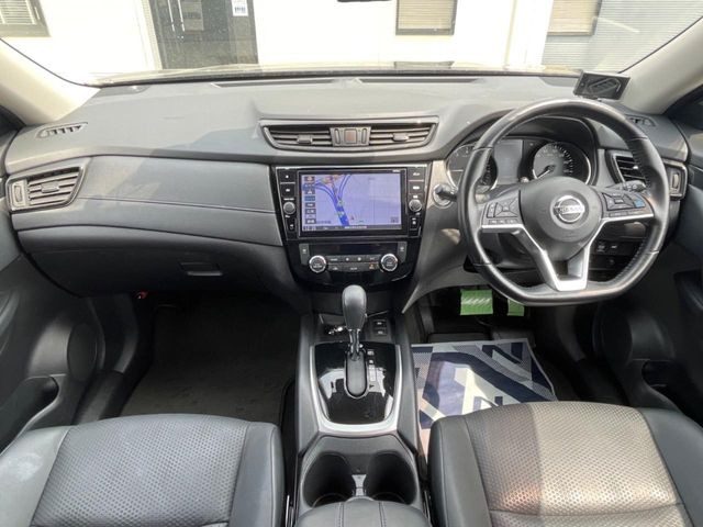 エクストレイル2.0 20Xi ハイブリッド