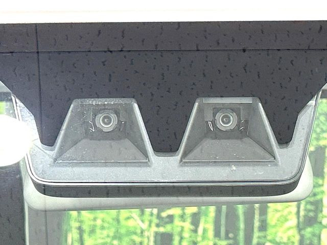 �y�X�}�[�g�A�V�X�g�z���s���ɑO���̎ԗ�����F�����A�Փ˂������Ȏ��͌x��ƃu���[�L�ŏՓˉ���Ɣ�Q�y�����A�V�X�g�B�����S�Ƀh���C�u�����y���݂��������܂��B