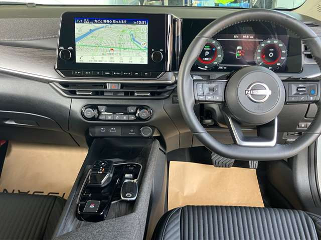 ノートオーラ1.2 G レザーエディション