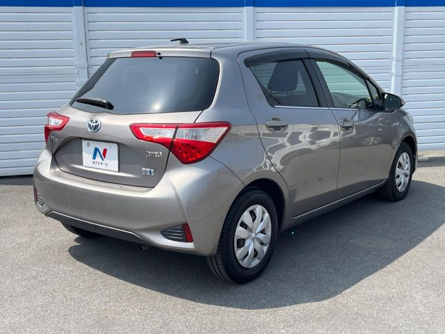 ☆全国のネクステージからお取り寄せが可能※!遠方の店舗に展示してあるクルマが気になる場合も、最寄りの店舗でご覧いただくことが可能です!是非私たちに要望をお聞かせください!※別途費用