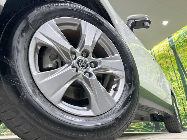 �y����17�C���`�A���~�z�C�[���z�O�ςɃ}�b�`���������A���~�z�C�[���𑕒����Ă���܂��B�e��ЊO�A���~�z�C�[����A�X�^�b�h���X�^�C�����戵�����Ă���܂��B���񂲑��k����������