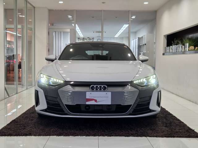 e-tron GT クワトロ4WD