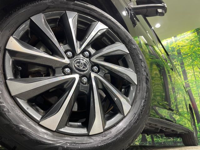 �y����17�C���`�A���~�z�C�[���z�O�ςɃ}�b�`���������A���~�z�C�[���𑕒����Ă���܂��B�e��ЊO�A���~�z�C�[����A�X�^�b�h���X�^�C�����戵�����Ă���܂��B���񂲑��k����������