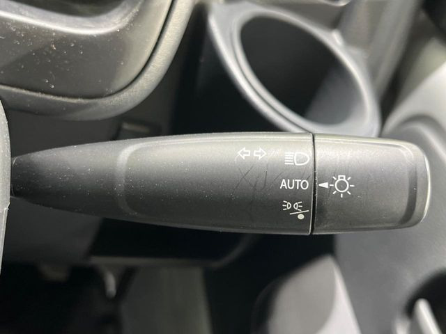 �y�I�[�g���C�g�z����̖��邳�ɉ����Ď����Ńw�b�h���C�g�̓_���E�������ł���@�\�ł�!���C�g�̕t���Y��E�����Y��Ȃǂ������Ȃ�A�J�̓���[���̑��s�����S!�g���l���ʉߎ����֗��ł��ˁ�