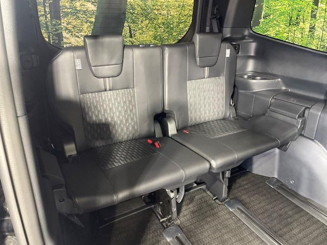 3��ڃV�[�g�͂�������ԗǍD����l�ł��������ƍ����Ē����܂��̂ŁA��l���ł̂��o���������N���N�ł��􂲉Ƒ��ŁA�C�̒m�ꂽ���ԂŁA�h���C�u�ɍs���̂��y���݂ł��ˁ�