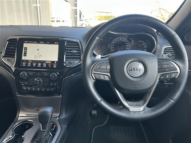 グランドチェロキーWK 10th アニバーサリーエディション 4WD