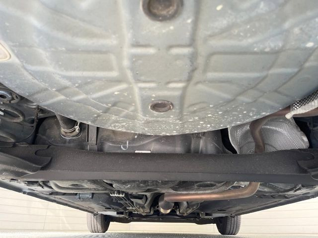 下回りがきれいなうちに、防錆加工の施工がオススメ。降雪地域はもちろん、沿岸部にお住いの方や、趣味でマリン・ウィンタースポーツをされる方にご好評いただいております。