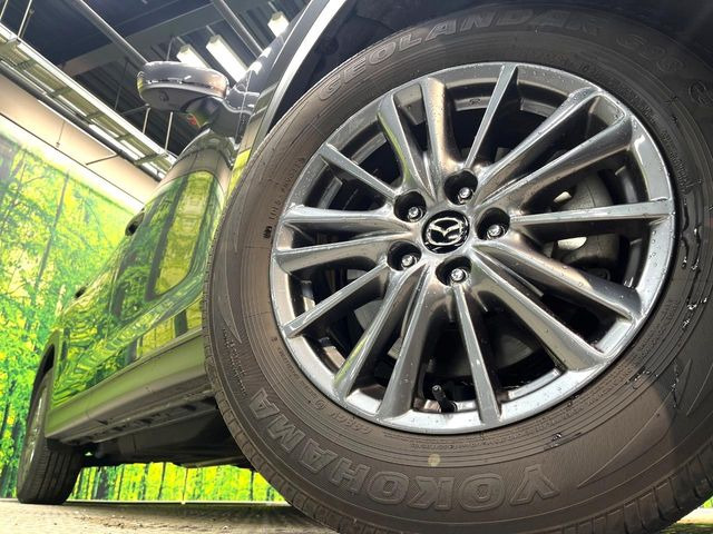 �y�����A���~�z�C�[���z�O�ςɃ}�b�`���������A���~�z�C�[���𑕒����Ă���܂��B�e��ЊO�A���~�z�C�[����A�X�^�b�h���X�^�C�����戵�����Ă���܂��B���񂲑��k����������