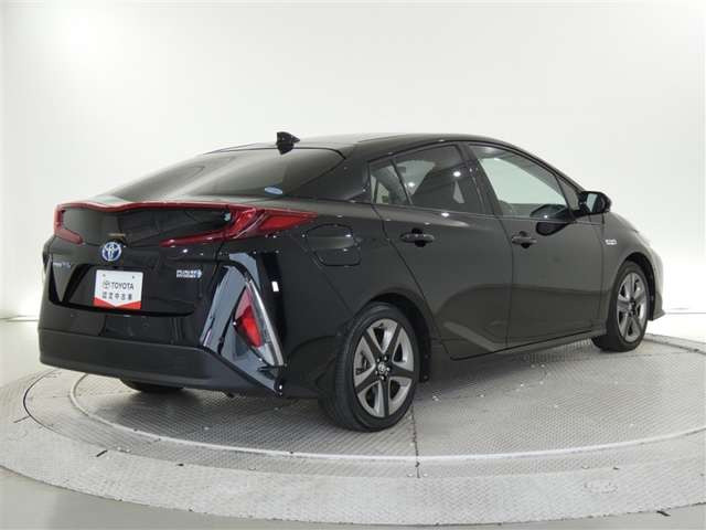 プリウスPHV1.8 A レザーパッケージ