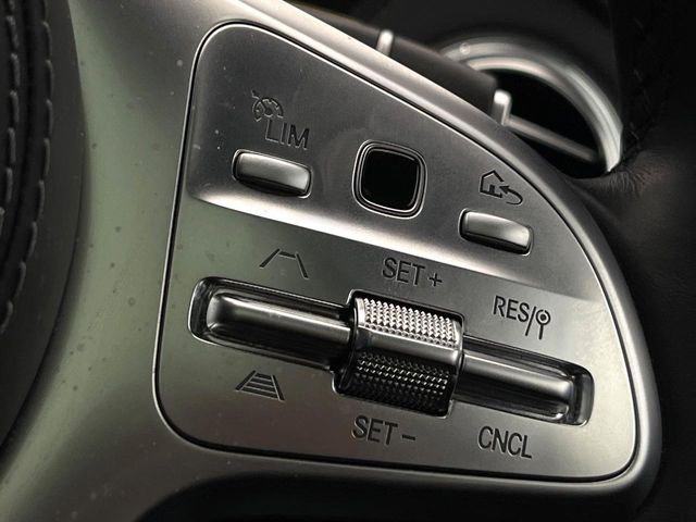 ���f�B�X�g���j�b�N�v���X:�s�s�A�x�O�A�������H�Ȃǂ̑��s���ɁA�X�e���I�}���`�p�[�p�X�J�����ƃ��[�_�[�Z���T�[�ɂ��A�O���Ԃ�F�����đ��x�ɉ������Ԋԋ������ێ����鎟����̃N���R��!