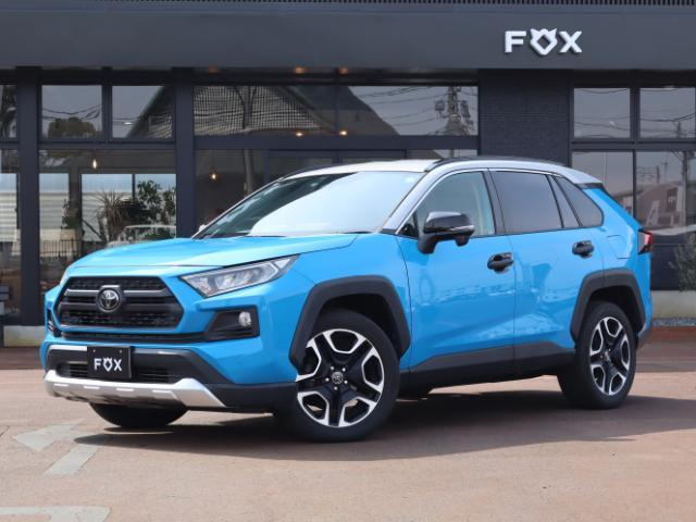 RAV42.0 アドベンチャー 4WD