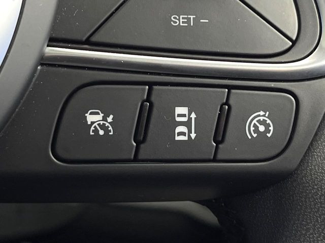 �����[�_�[�N���[�Y�R���g���[��:�O�̎ԂƂ̎Ԋԋ��������ɂƂ�A��葬�x�Ŏ������s���Ă���鎟����̃N���[�Y�R���g���[��!��ɍ������H�⎩���Ԑ�p���H�Ŏg�p����֗��ȋ@�\�ł�!