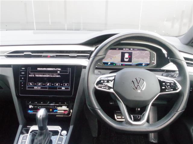 アルテオンTSI 4モーション Rライン アドバンス 4WD