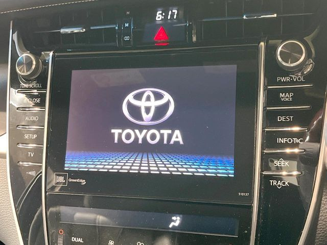 �y���[�J�[�����i�r�z�C���e���A�ɗn�����ރX�^�C���b�V���ȁu��p�݌v�v���[�J�[�i�r�𑕔��􎋔F���⑀�쐫�ȂǊ�{���\�ɂ��D��A���㎿�ȃJ�[���C�t�����y���݂��������܂��B