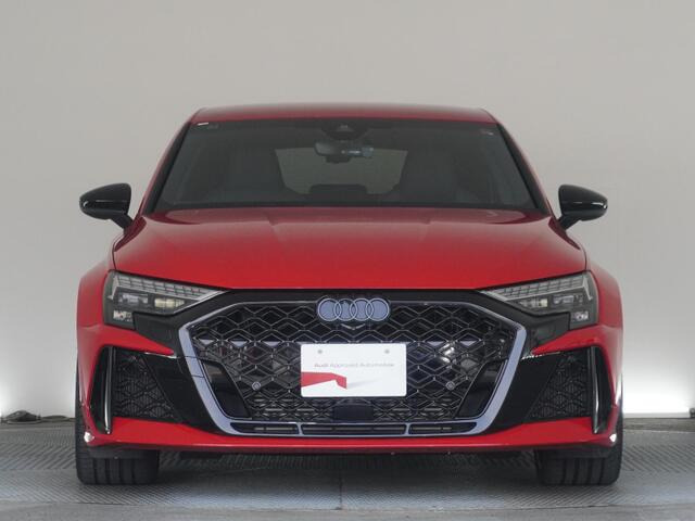 RS3スポーツバック2.5 4WD