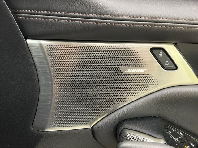 �yBOSE�T�E���h�z