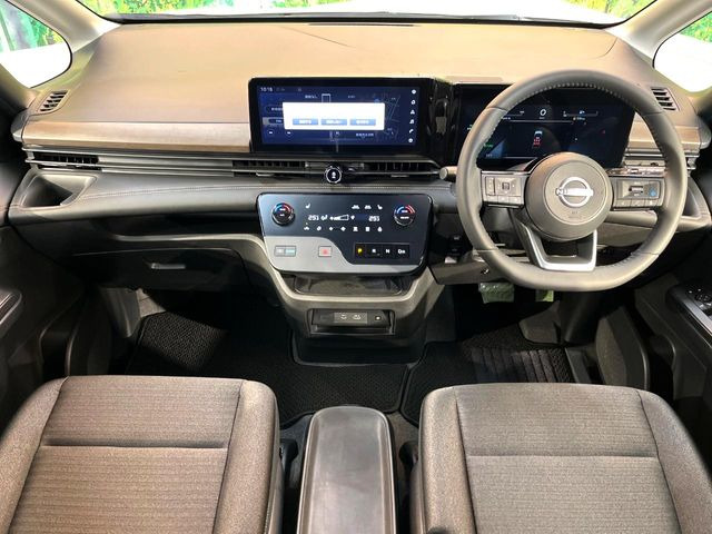 セレナ1.4 e-POWER ハイウェイスターV