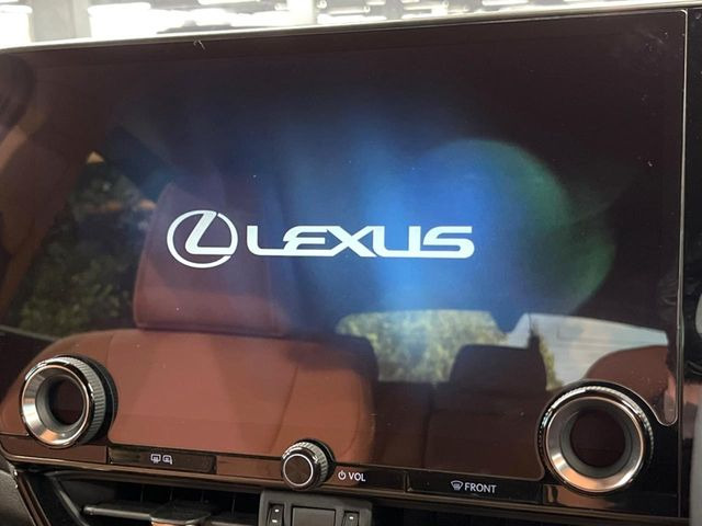 【14インチディスプレイオーディオ】画面内にオーディオ操作はもちろん、空調の調整機能なども盛り込んだ多機能なディスプレイオーディオです!スマートフォン連携はもちろん、車載ナビもお使いいただけます♪