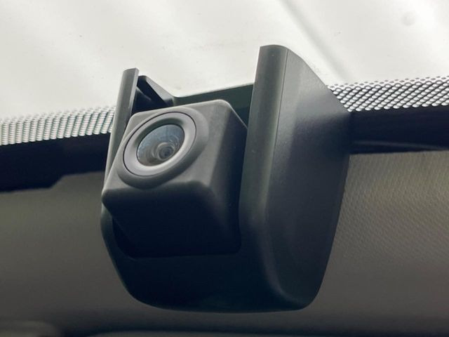 �y�h���C�u���R�[�_�[�z�h���C�u���R�[�_�[����!���s���͂������A������^�]�⎖�̂ɑ��������ہA�f���ŋL�^���A����̃��X�N�ɔ����܂��B���L�^�pSD�J�[�h�͂��q�l�����g�ł��������������K�v������܂��B