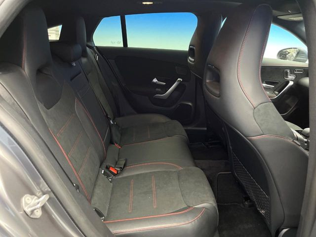 ���㕔���Ȃ��C�ɂȂ�悤�ȃL�Y�E�����ւ��蓙�A�傫�ȃ_���[�W�͂Ȃ��A�ǍD�ȏ�Ԃł��B