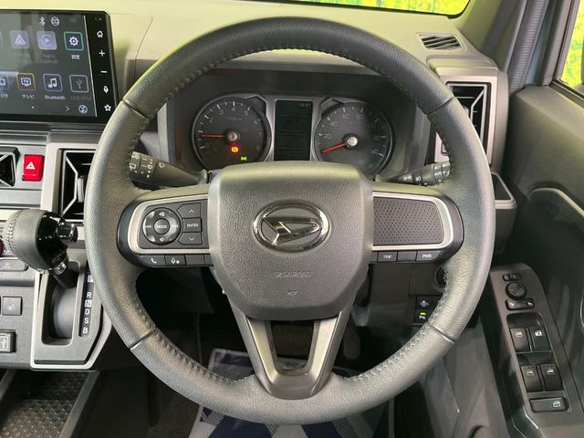 �y�����v�����X�e�A�����O�z�㎿�Ȋv���g�p���邱�ƂŁA��ɂ����������݂ƂĂ��^�]���₷���n���h���ł���