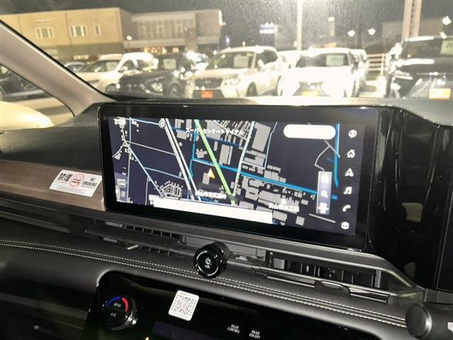 セレナ1.4 e-POWER ハイウェイスターV