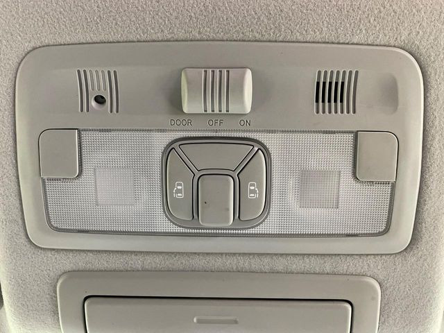 エスティマハイブリッド2.4 アエラス プレミアムエディション 4WD