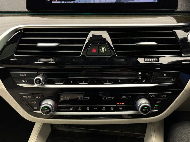 ���f���A���I�[�g�G�A�R��:�^�]�ȁE����Ȃ��ꂼ��ŉ��x�ݒ肪�\�ȓƗ����I�[�g�G�A�R����W���������Ă���܂�!