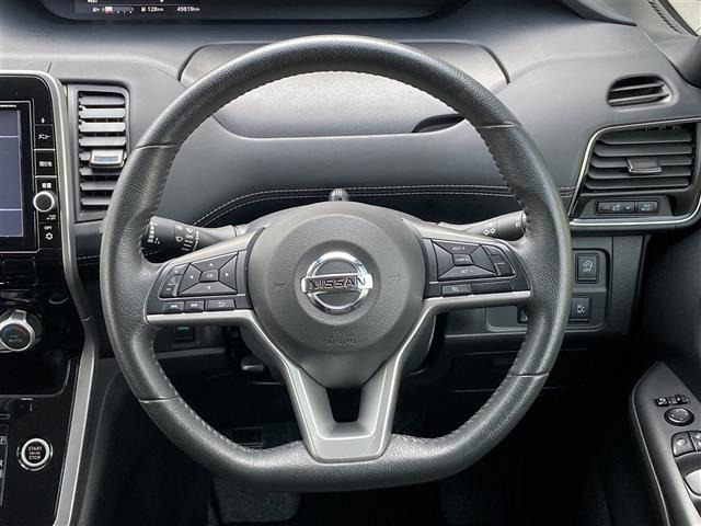 セレナ2.0 ハイウェイスター Vセレクション