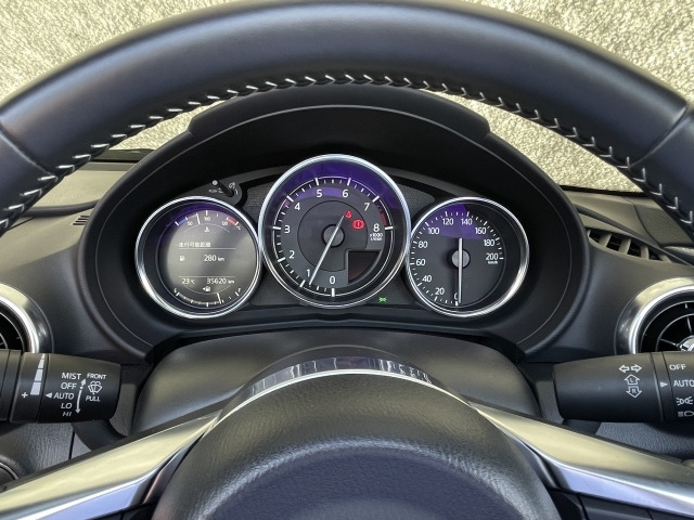 ロードスターRF2.0 VS