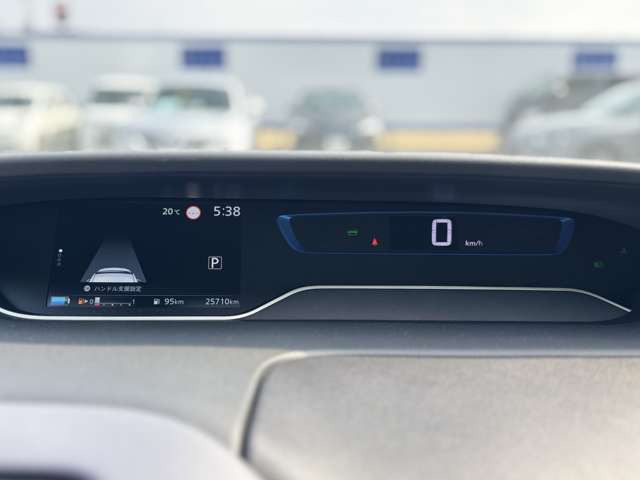 セレナ1.2 e-POWER ハイウェイスターV