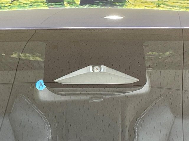 �y�g���^�Z�[�t�e�B�Z���X�z���s���ɑO���̎ԗ�����F�����A�Փ˂������Ȏ��͌x��ƃu���[�L�ŏՓˉ���Ɣ�Q�y�����A�V�X�g�B�����S�Ƀh���C�u�����y���݂��������܂��B