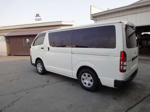 レジアスエース3.0 DX ロング ディーゼル 4WD